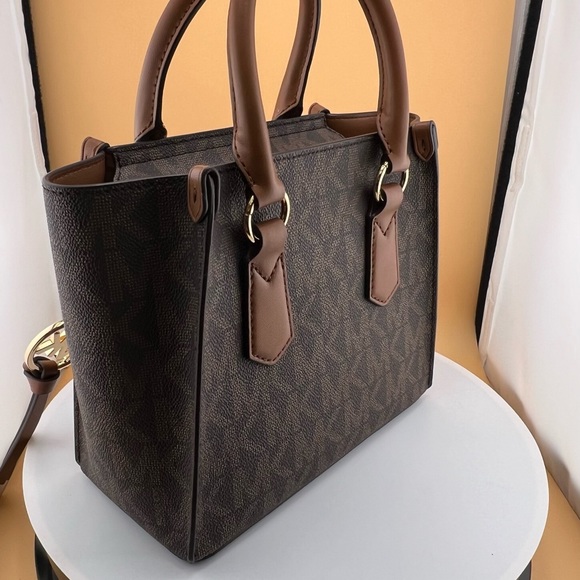 MICHAEL MICHAEL KORS Kris Small Logo Satchel - Picture 6 of 14